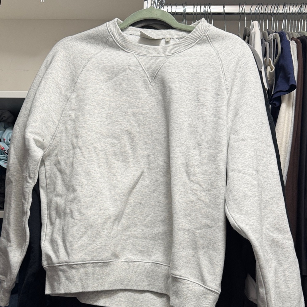 Carhartt Light Gray Crewneck Sweater NEVER WORN